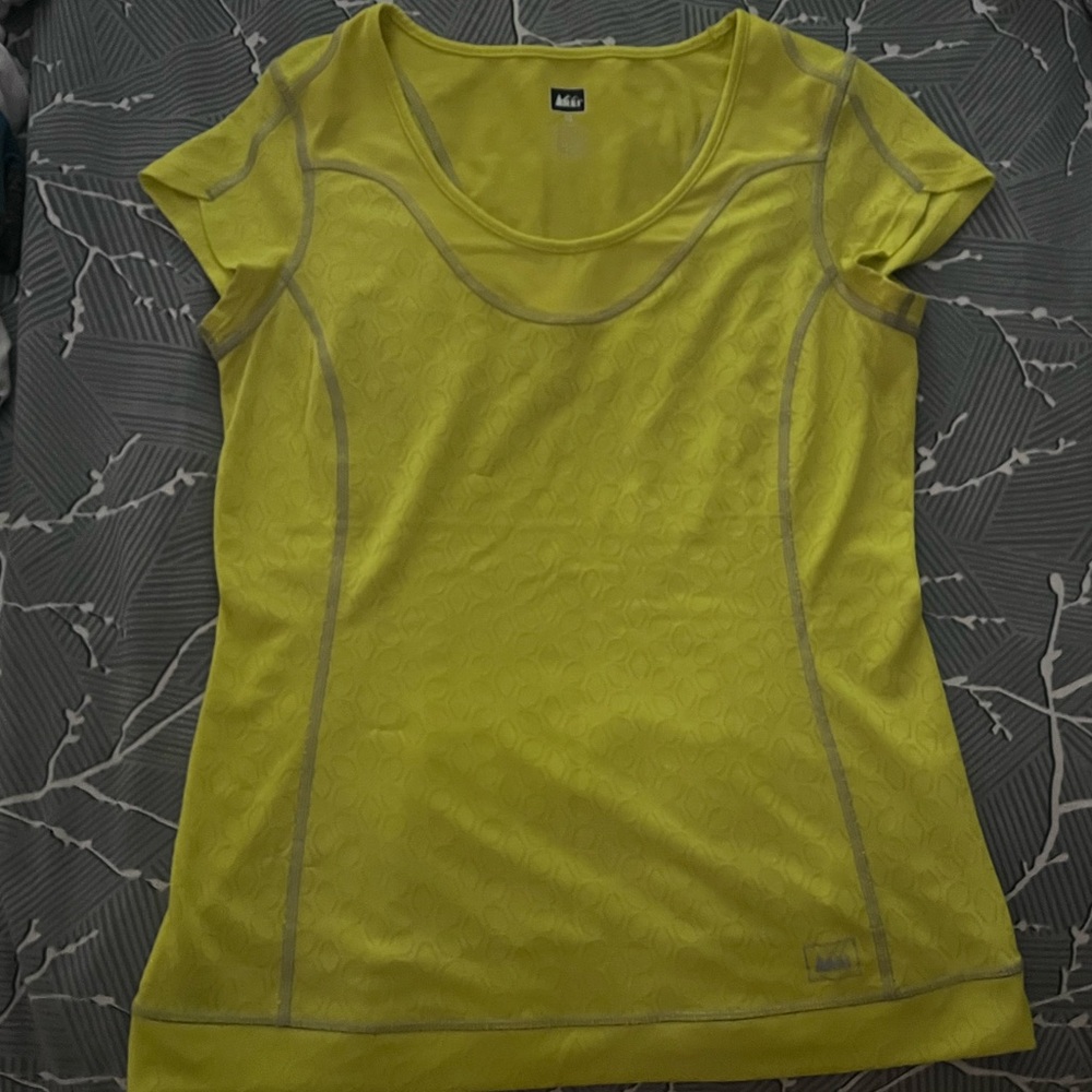 REI Women’s running shirt size Medium with venting and reflective stitching